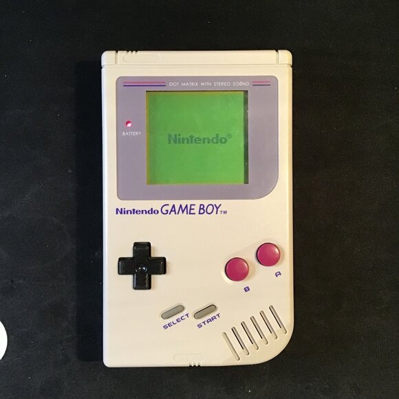 Restored 1989 Nintendo Gameboy Original with Qix